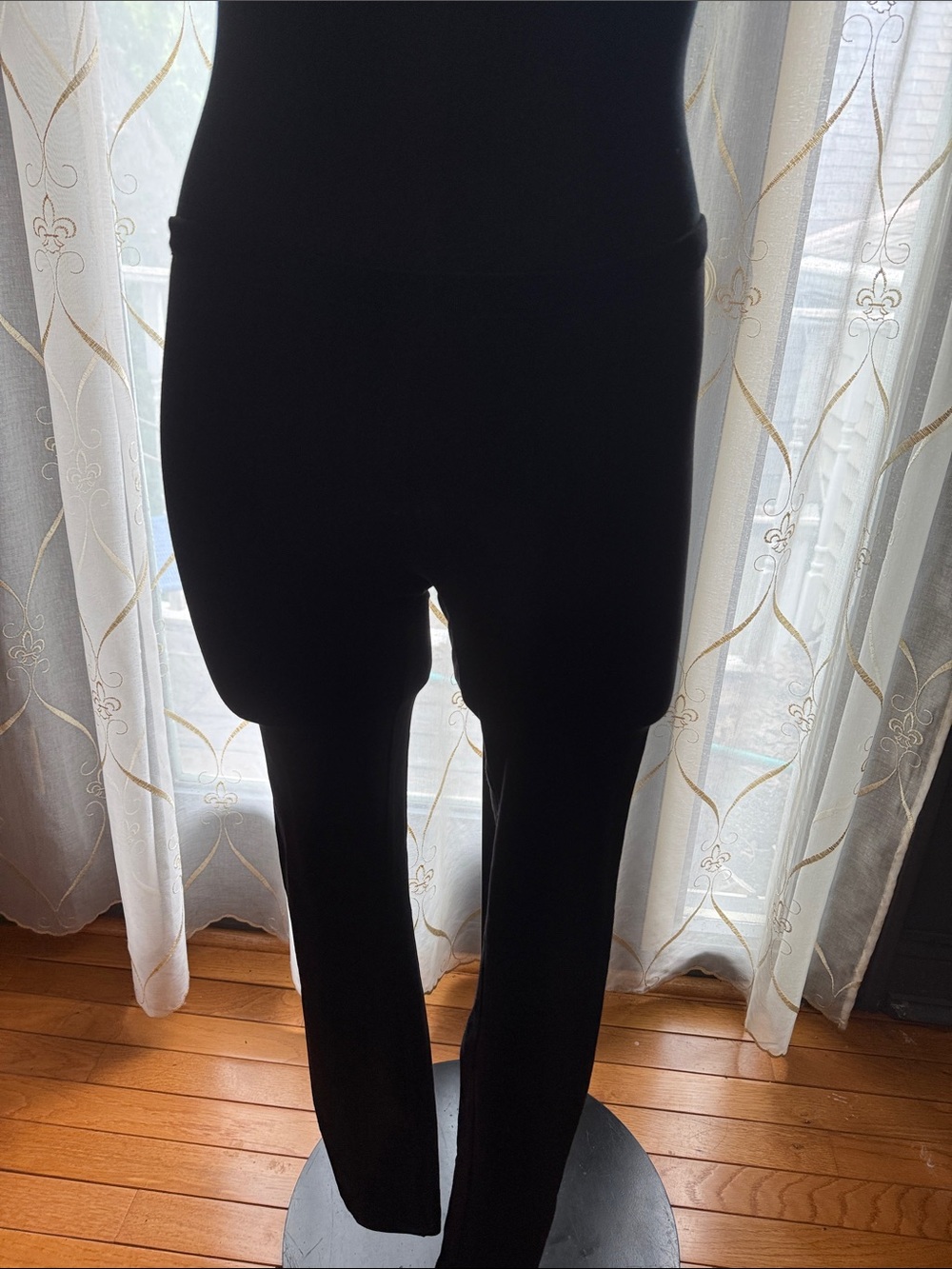 HUE Black Leggings Pants